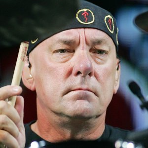 10 Moments That Show the Awesomeness of Rush's Neil Peart