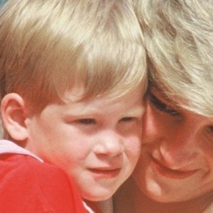 One-Year-Old baby Archie Looks Just Like Prince Harry