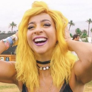This Instagram Influencer Hilariously Faked Attending Coachella - ZergNet
