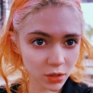 The Untold Truth of Grimes - ZergNet