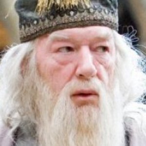 Dumbledore's Entire Backstory Explained