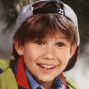 This Beloved '90s TV Star Looks Totally Different Today