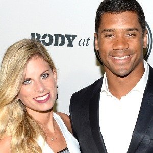 Russell Wilson's Ex-Wife 'Savagely' Shaded During NFL Draft - ZergNet