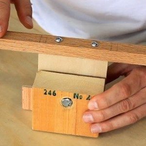 Simple DIY Table Saw Fence Plans You Can Build In Less 1 Hour