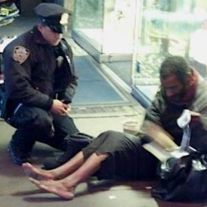 The Photo of a Police Officer and Homeless Man That Went Viral