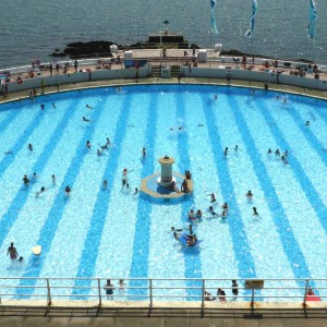 12 Public Pools That Are Anything But Gross - ZergNet