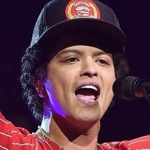 10 Singers Who Allegedly Ripped Off Other Artists