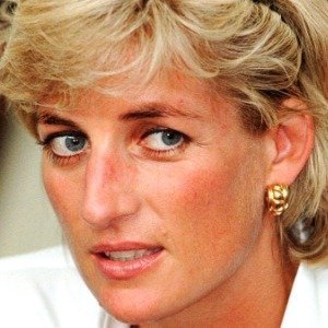 Princess Diana's Tragic Last Words Still Haunt Us To This Day - ZergNet