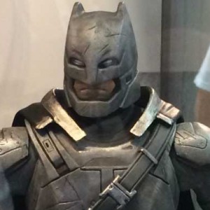 New Batman Power Suit Looks Almost Iron Man-Ish