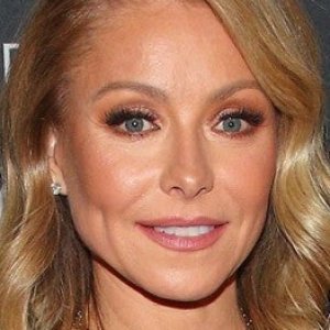 Kelly Ripa Got Emotional Over The Death Of Her Former Co-Star