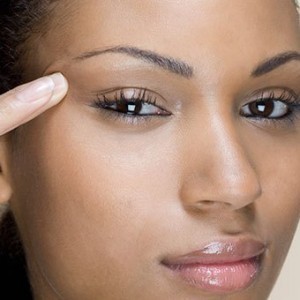 3 Fast Fixes for Sleepy-Looking Eyes