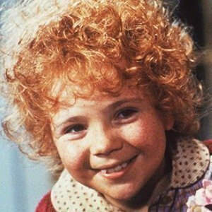 The Actress Who Played Annie Had A Stunning Transformation