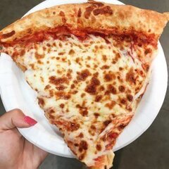 Esta es la verdadera razon por la que la pizza de costco es tan adictiva 1