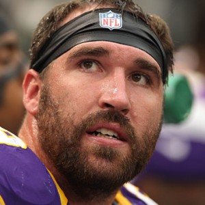 Chicago Bears Fans Aren't Sad To See Jared Allen Leave