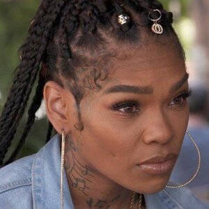 Love & Hip-Hop Star 'Unresponsive' After Horrifying Accident - ZergNet