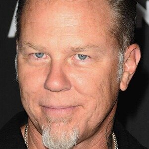 Metallica's Fanbase Highly Concerned Over Hetfield's Confession