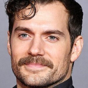 It's Clearly No Secret That Henry Cavill Is A Terrible Dude - ZergNet