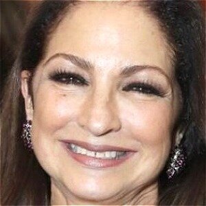 The Tragedy Of Gloria Estefan Is Just Heartbreaking - ZergNet