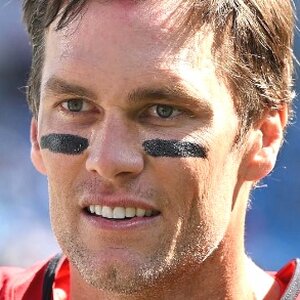 7-Time Super Bowl Champ Tom Brady Announces Retirement Plans - ZergNet