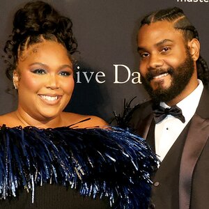 Lizzo & BF Wright Make 1st Red Carpet Appearance As A Couple - ZergNet