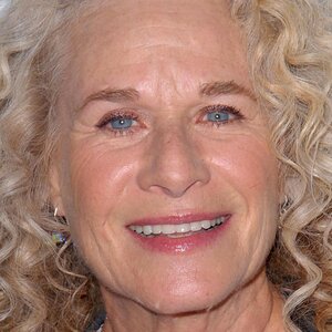 Heart-Wrenching Details About Carole King