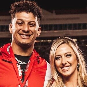 Brittany Mahomes' Spicy Super Bowl Fit Proves Burnt Orange Is In - ZergNet