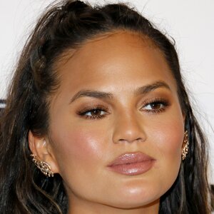 Chrissy Teigen's Shady Side May Surprise You - ZergNet