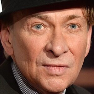 The Tragic Death Of Singer Bobby Caldwell - ZergNet