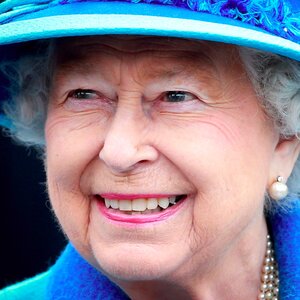 Queen Elizabeth's Final Portrait Is A Stunning Sight