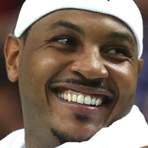 Fans Howl After Spotting Carmelo Anthony At Knicks-Heat Game