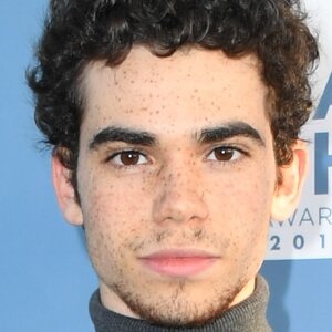 Disney Stars Who Died Tragically - ZergNet