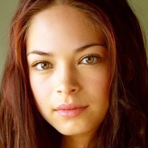 Lana From Smallville Is Crazy Beautiful Today