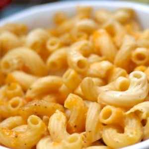 The Only Homemade Macaroni & Cheese Recipe You Need - ZergNet