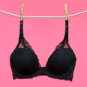 What Really Happens To Your Body When You Stop Wearing A Bra
