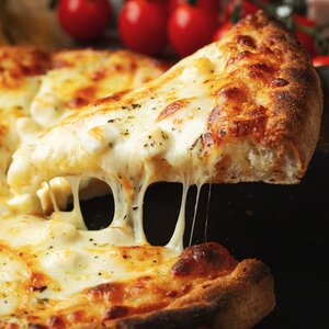 You'll Never Order Delivery Again After Having This Frozen Pizza