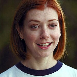 Why Hollywood Won't Cast Alyson Hannigan Anymore