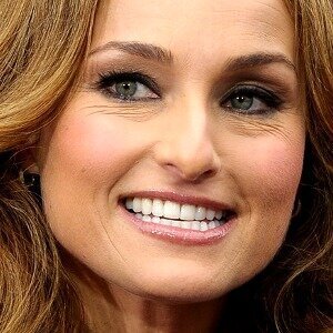 One Detail About Giada De Laurentiis' Divorce Doesn't Add Up