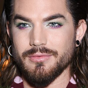 Adam Lambert's Transformation Is Still Hard For Fans To Swallow - Zergnet