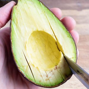 The One Way You Should Never Slice An Avocado