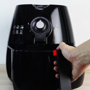 Avoid This Major Air Fryer Brand At All Costs