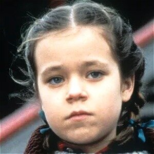 The Little Girl From Waterworld Grew Up To Be So Stunning