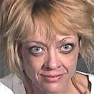 The Tragic Life And Ending Of Lisa Robin Kelly