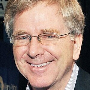 Rick Steves' Clever Solution To Fend Off Pickpockets For Good