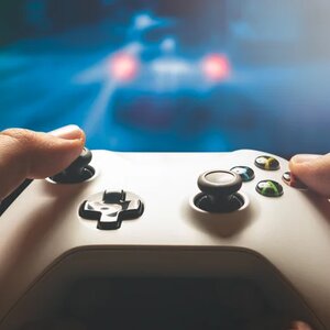 You Can Make This Clever Xbox Controller Accessory At Home