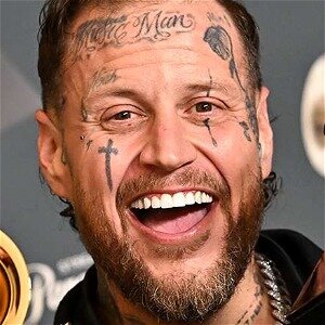 The Internet Is Roasting Jelly Roll's Grammys Moment