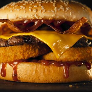 Minimum Wage Increase Leads Carl's Jr. Franchisee To Bankruptcy