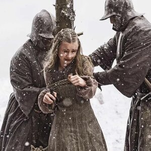 These Game Of Thrones Episodes Are Totally Unwatchable Today