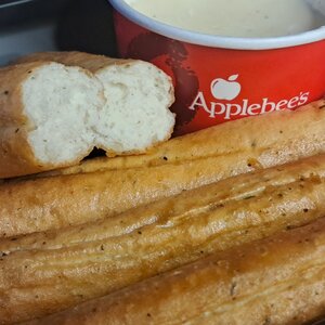 The Worst Applebee's Appetizer You Could Ever Spend Money On