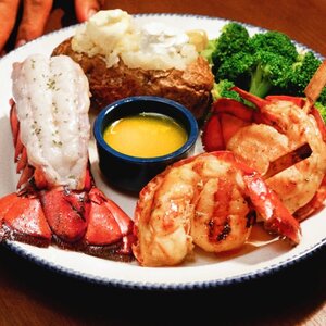 Beloved Restaurant Chains That Are Closing Locations In 2026