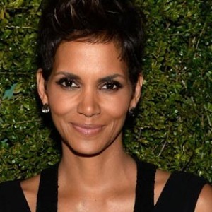 10 of Hollywood's Most Frugal Celebs - ZergNet